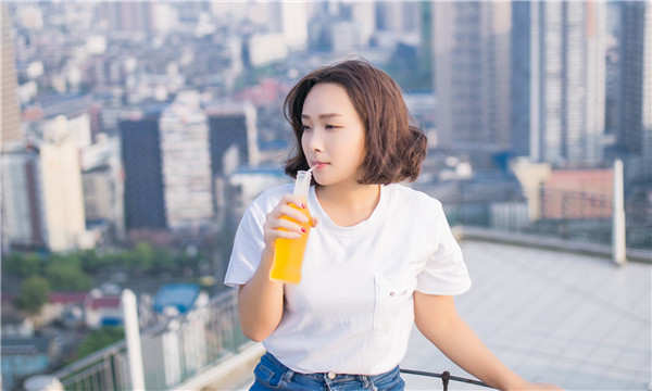 万载关于试管代生助孕多少钱的详尽分析与指导
